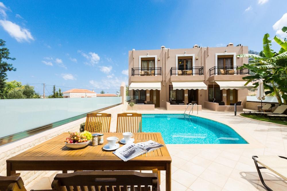 Pantheon Villas & Suites Vlikhádha Dış mekan fotoğraf