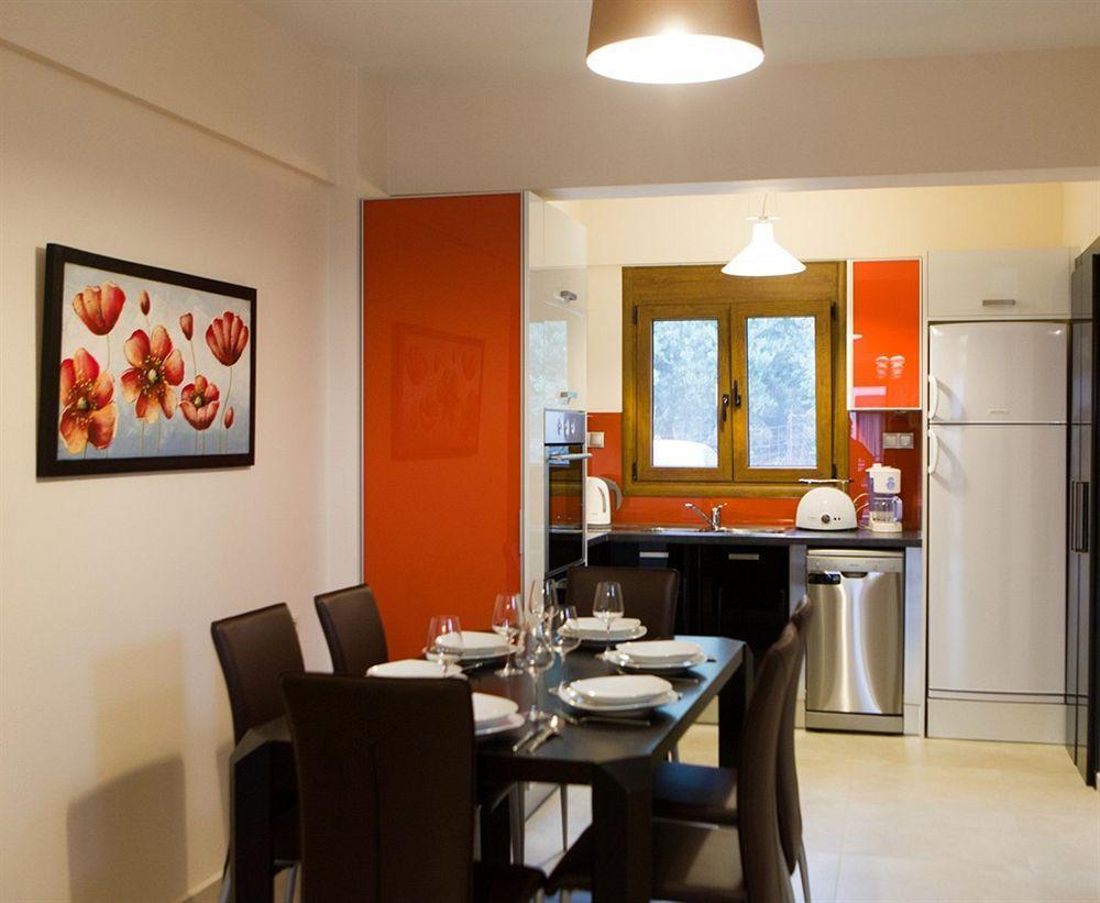 Pantheon Villas & Suites Vlikhádha Dış mekan fotoğraf