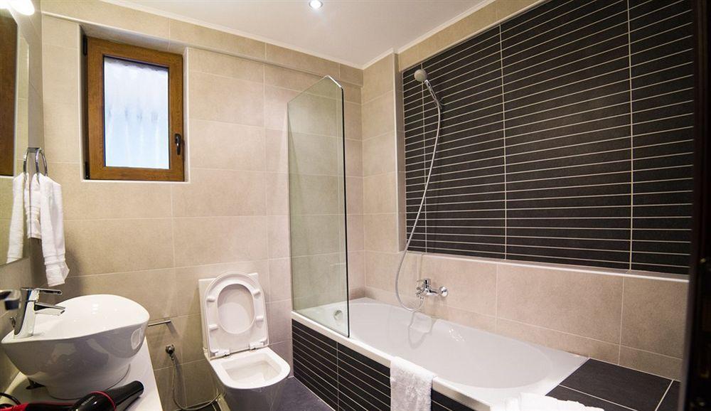Pantheon Villas & Suites Vlikhádha Dış mekan fotoğraf