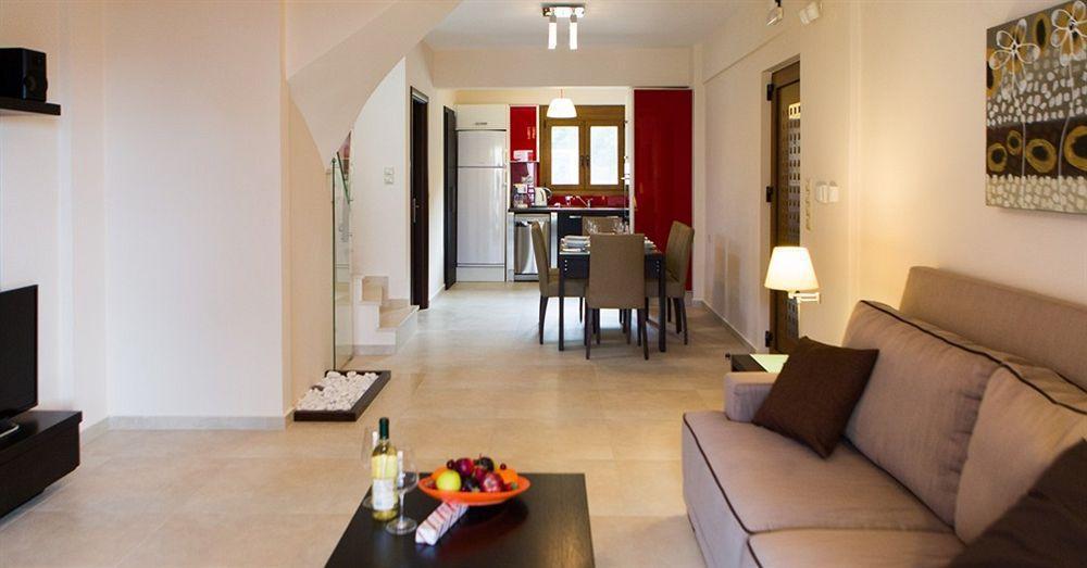 Pantheon Villas & Suites Vlikhádha Dış mekan fotoğraf