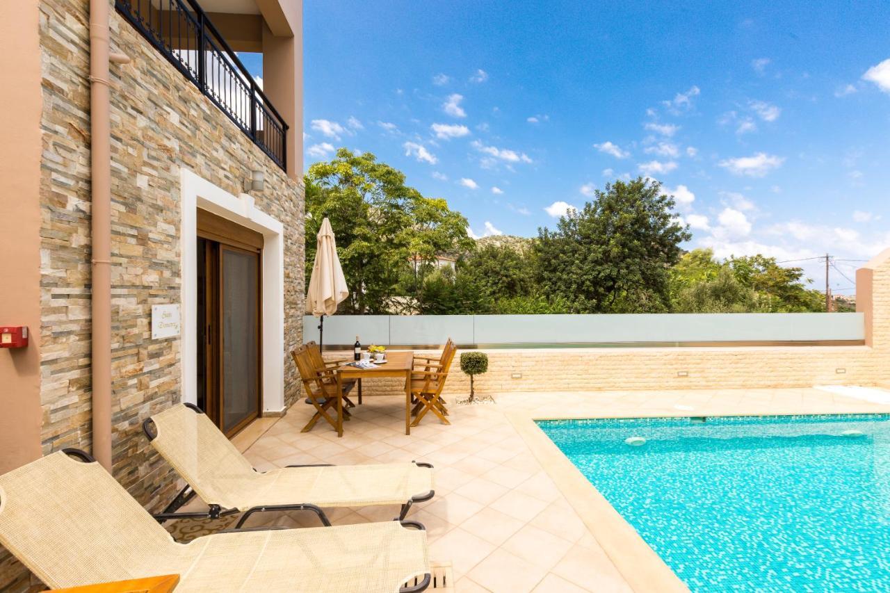 Pantheon Villas & Suites Vlikhádha Dış mekan fotoğraf
