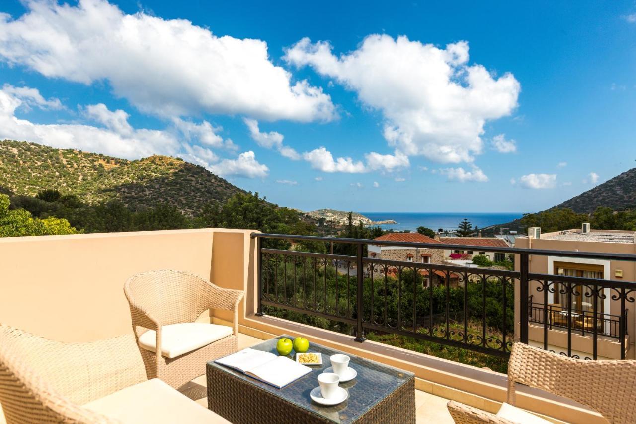 Pantheon Villas & Suites Vlikhádha Dış mekan fotoğraf